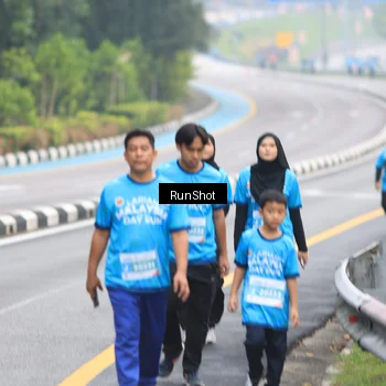 Runner Photo 7030622