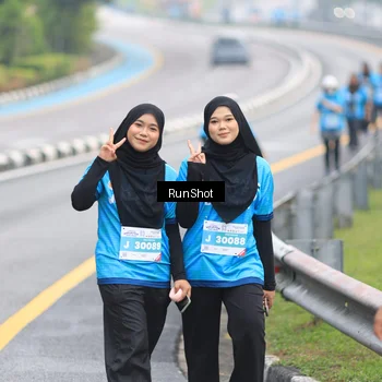 Runner Photo 7030629