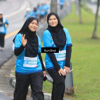 Runner Photo 7030638