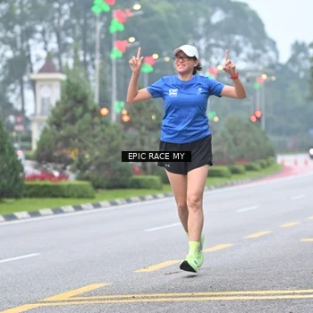 Runner Photo 7030639