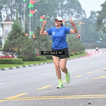 Runner Photo 7030640