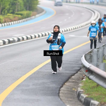 Runner Photo 7030661