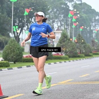 Runner Photo 7030670