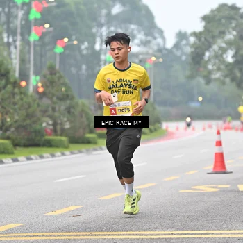 Runner Photo 7030682