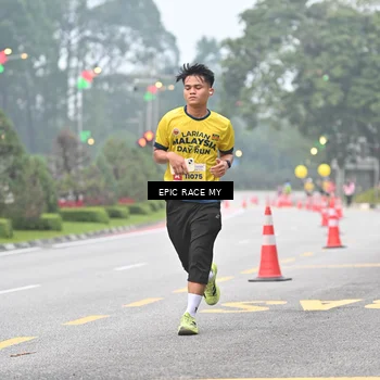 Runner Photo 7030692