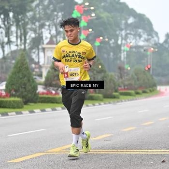 Runner Photo 7030696