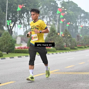 Runner Photo 7030708