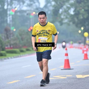 Runner Photo 7030719