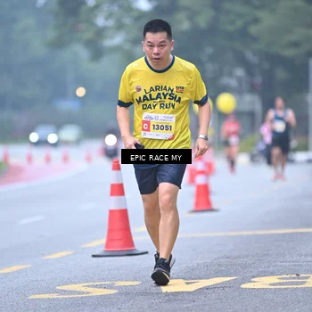 Runner Photo 7030725