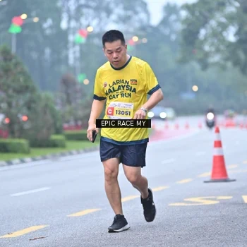Runner Photo 7030733