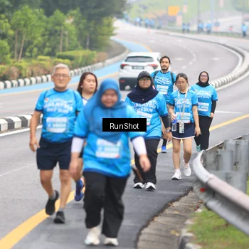 Runner Photo 7030748