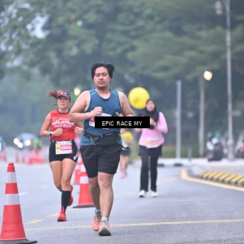 Runner Photo 7030765