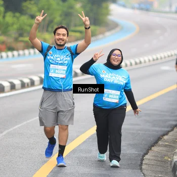Runner Photo 7030767