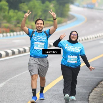 Runner Photo 7030777