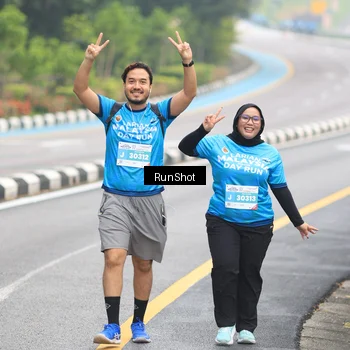 Runner Photo 7030779