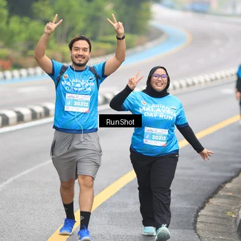 Runner Photo 7030780
