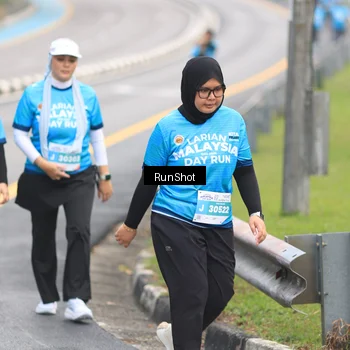 Runner Photo 7030807
