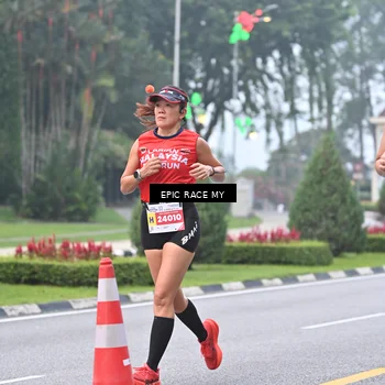Runner Photo 7030814