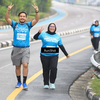 Runner Photo 7030816