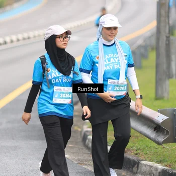 Runner Photo 7030824