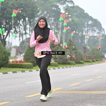Runner Photo 7030834