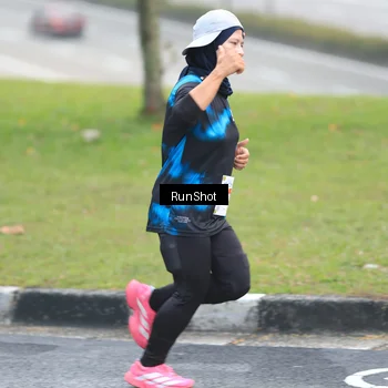 Runner Photo 7030852