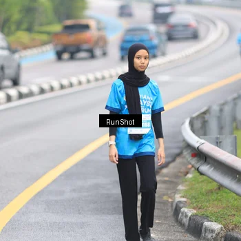 Runner Photo 7030863