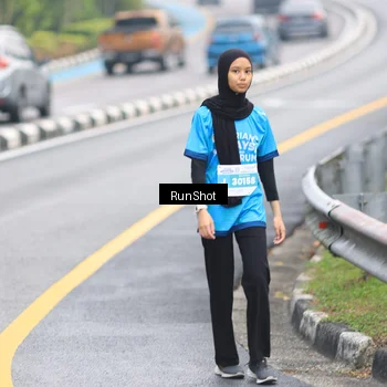 Runner Photo 7030869