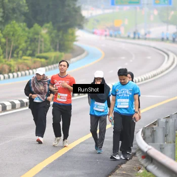 Runner Photo 7030891