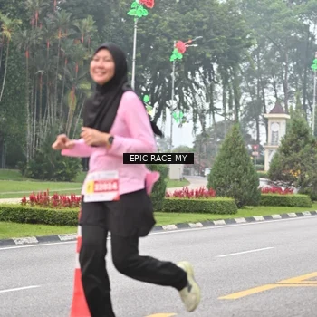 Runner Photo 7030893