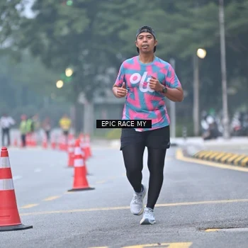 Runner Photo 7030915