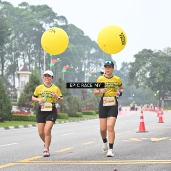 Runner Photo 7030920