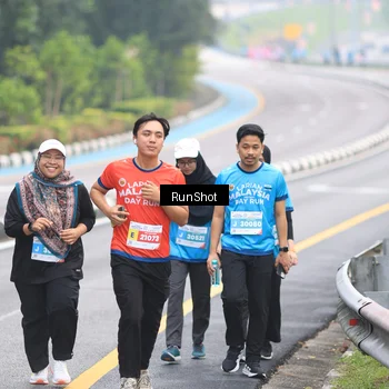 Runner Photo 7030922