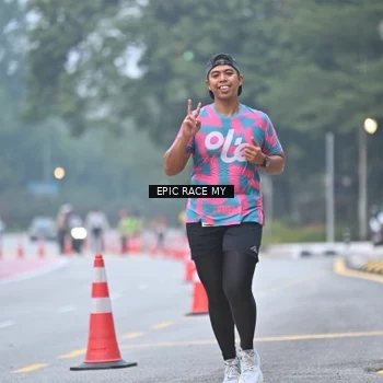 Runner Photo 7030925