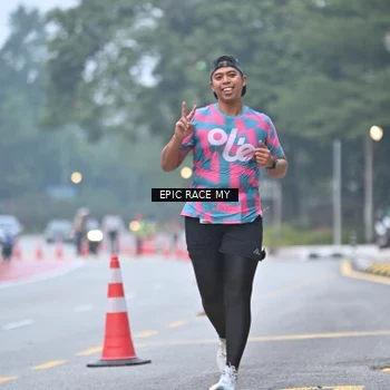 Runner Photo 7030928