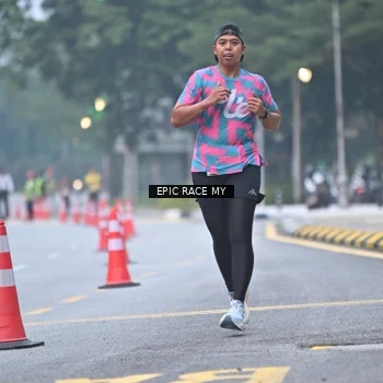 Runner Photo 7030935