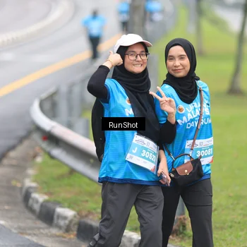 Runner Photo 7030981