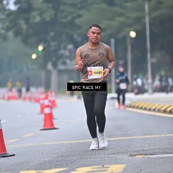 Runner Photo 7030989