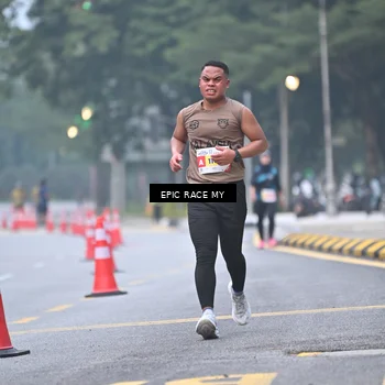 Runner Photo 7030991