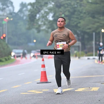 Runner Photo 7030997