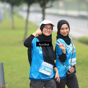 Runner Photo 7031004