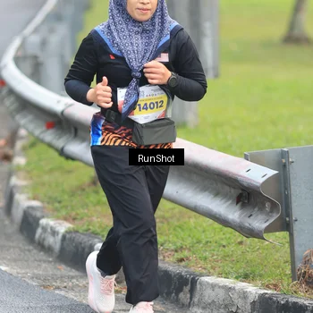 Runner Photo 7031005