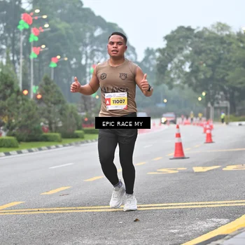 Runner Photo 7031009