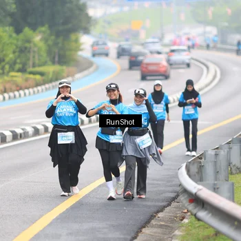Runner Photo 7031036