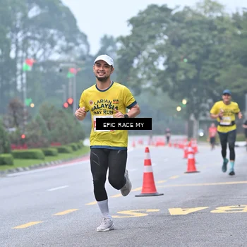Runner Photo 7031047