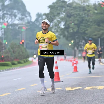 Runner Photo 7031049