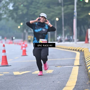 Runner Photo 7031050