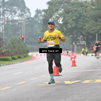 Runner Photo 7031064