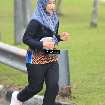 Runner Photo 7031074