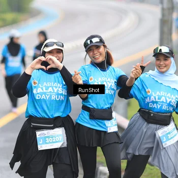 Runner Photo 7031077